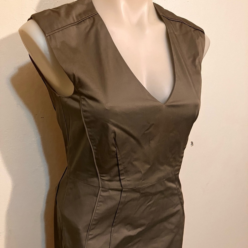 H & M Elegant Brown Sleeveless cocktail Dress size 10 nwot